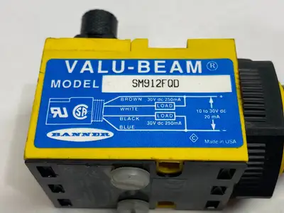 Used BANNER ENGINEERING VALU-BEAM: GLASS FIBER OPTIC SENSOR 1 NPN; 1 PNP 25509 Photoelectric Sensors | Maverick Industrial Sales #1102676
