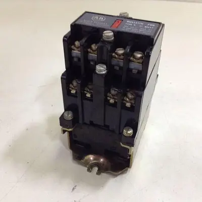 USED ALLEN BRADLEY 700-N800A1 SER C
