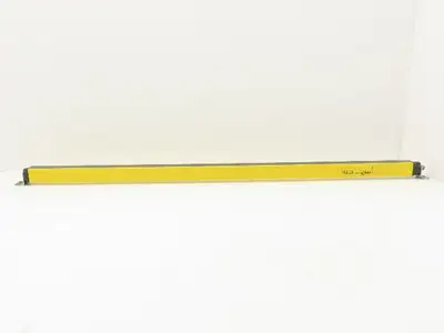 Schmersal SLC440COM-E-0890-14 Safety Light Curtain Transmitter Only
