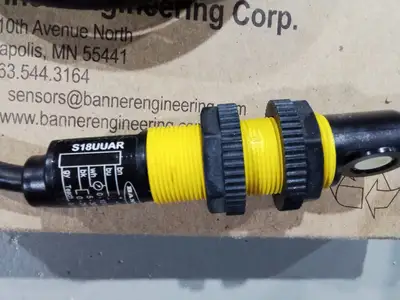 Used Banner S18UUAR Proximity Sensors US | Infinity wholesale & Supply LLC #1305600