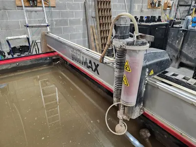 USED 2022 OMAX GLOBAL MAX 2040