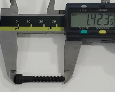 NEW Vickers 590716