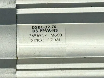 DSBC-32-70-D3-PPVA-N3 | Festo  Pneumatic Cylinder 32mm Bore 70mm Stroke 3656517 - Used