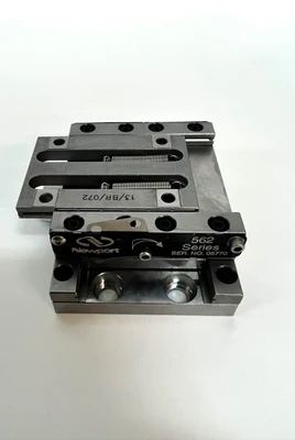 Newport M-462 Crossed-Roller & 562 two axis & Crossed Roller Linear Stage (9969)