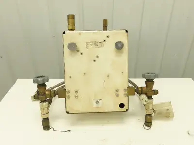 Western Innovator HBAC2-5-2 Helium Gas Manifold Changeover Control Station