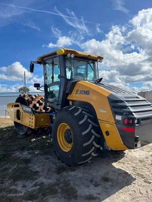 XCMG XS115PDG Single Drum Vibratory Roller | Iron Listing (7)