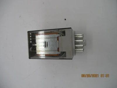 Allen Bradley 700-HA33A1 SER D New, open box General Purpose Relay