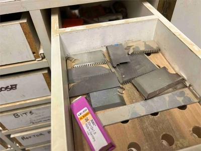 Used _UNKNOWN_ _UNKNOWN_ Tooling (woodworking) California US | MachineryMax #1390478