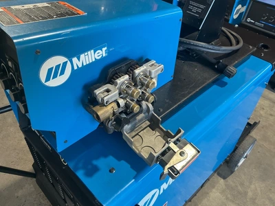 MILLER DELTAWELD 652 Wire Feed Welders | Direct Industrial (8)