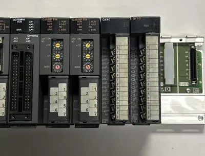 USED MITSUBISHI Q03UDCPU