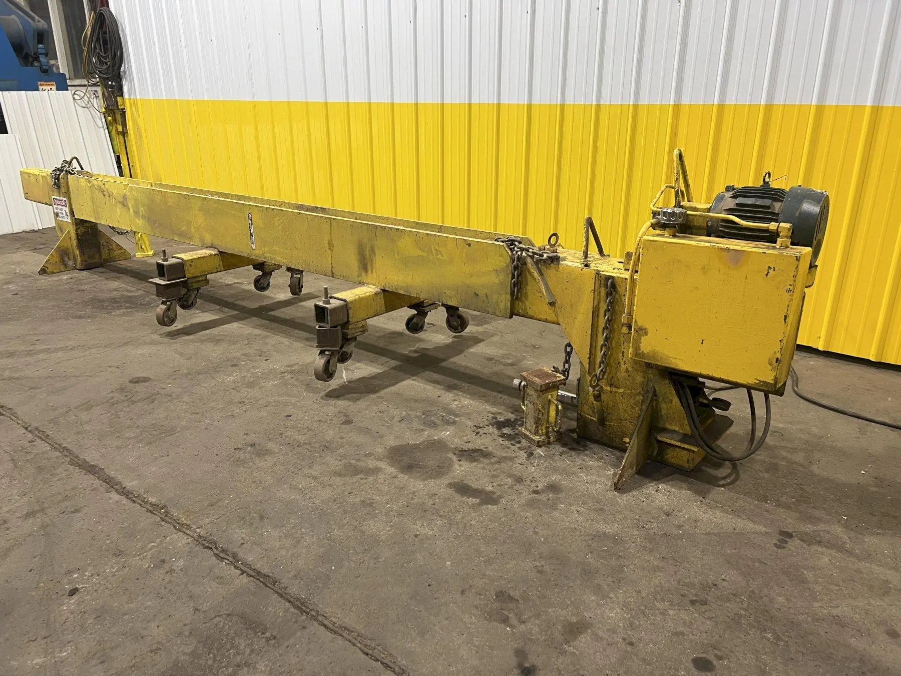144" WIDE HYDRAULIC CLAMPING FIT-UP TACKING PRESS, FOR WELDING I-BEAMS: STOCK #19478