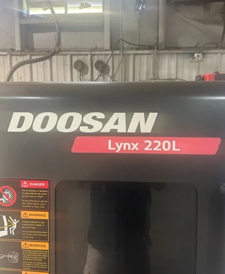 2012 DOOSAN LYNX 220LC CNC Lathes | Tight Tolerance Machinery (3)