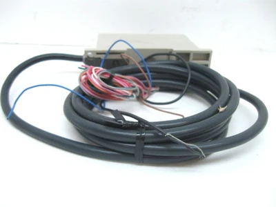 USED OMRON Z4LB-CV2