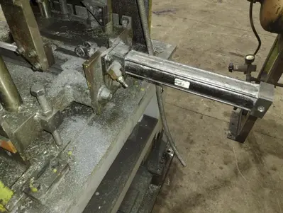 7 TON AIRAM ARDCOR PNEUMATIC 4-POST CUTOFF PRESS. STOCK # 0537226