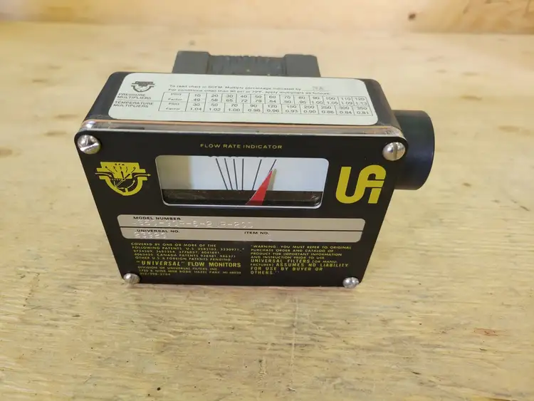 Used UNIVERSAL FLOW MONITORS AS50-90P-6-2NR-20D Parts (Hydraulics and Pneumatics) British Columbia CA | Lenmark #259236