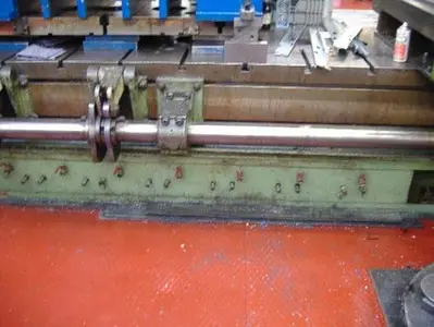 USED BENELLI TRANSFER PRESS 250 TON - 10 STEPS
