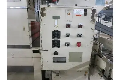 Weldotron 1208C tray wrapper machine 460V