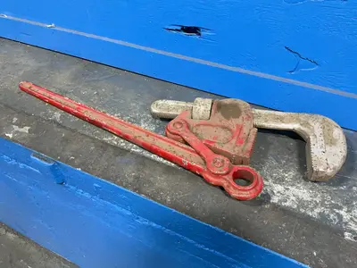 Used THE RIDGE TOOL COMPANY _UNKNOWN_ Wrenches Ohio US | HGR 24 #1358012