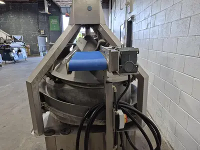 USED 2011 BENIER NEDERLAND BV TALLROUND