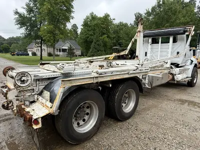 Used 2014 INTERNATIONAL LF677 Hooklifts & Roll-Offs Virginia US | Proxy Equipment #1426073