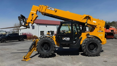 USED 2023 JCB 512-56