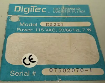 USED DIGITEC D3221 PANEL METER 115VAC 50/60HZ 7W