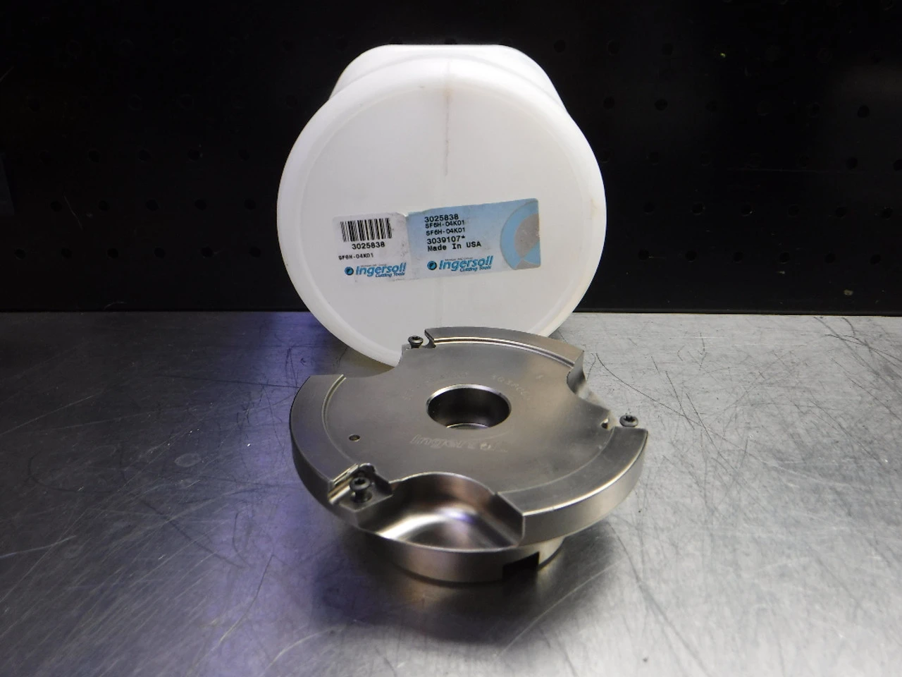 Ingersoll S.Max 4.5" Indexable Finish Facemill 1.25" Arbor SF6H-04R01 (LOC330)