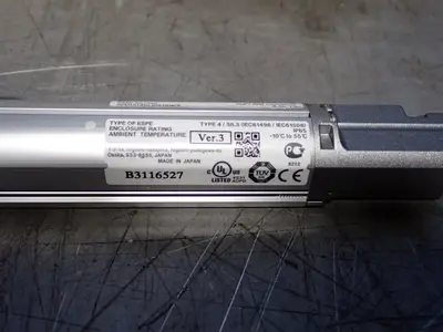 NEW KEYENCE SLV88H