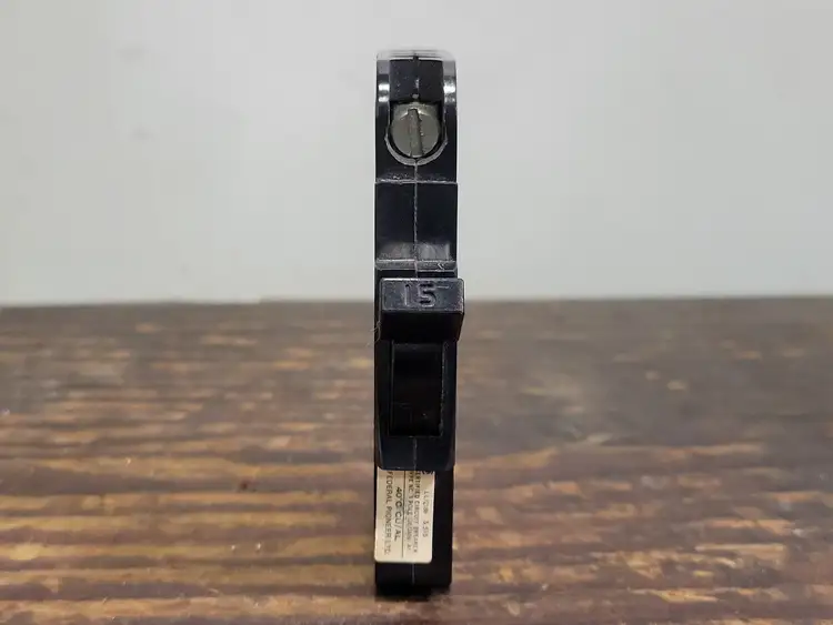 Used FEDERAL PACIFIC NC115 Switchgears British Columbia CA | Lenmark #242209