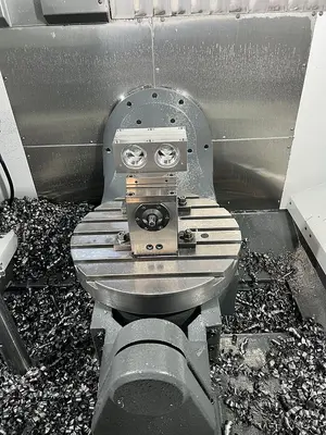 USED 2022 HAAS UMC 750SS