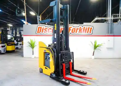USED 2017 YALE NR035EB