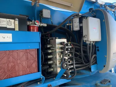 Used 2015 GENIE ZX-135/70 ARTICULATING BOOM LIFT Articulating Boom Lifts Alberta CA | Adcock Equipment #1418161