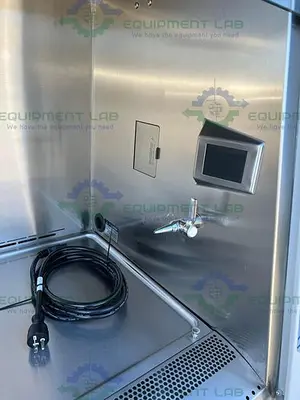USED LABCONCO 302611100 CLASS II TYPE A2 LOGIC + BIOLOGICAL SAFETY CABINET 6 FT, 115V