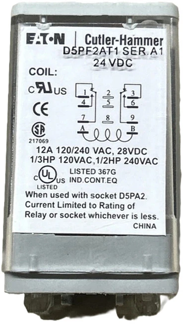 Cutler-Hammer Eaton D5PF2AT1 General Purpose Relay, 24 VDC Coil, DPDT [New]