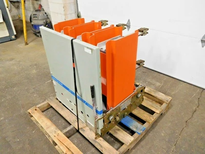Used GE VB 7.2-500-3 Circuit Breakers Ohio US | Equipment Recovery Corp. #1331092