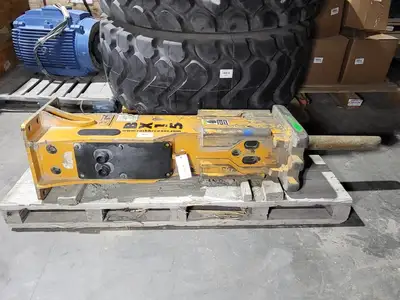 Used BTI BX15 Excavators British Columbia CA | Lenmark #478155