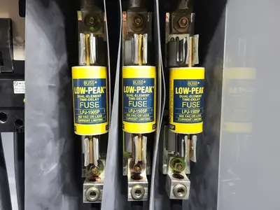 USED SQUARE D MODEL 6