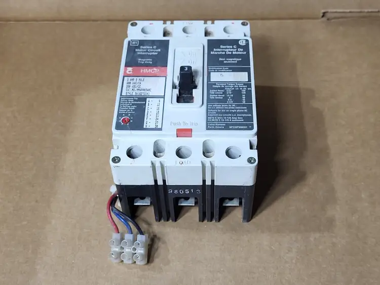 Used EATON CUTLER-HAMMER HMAP003A0C Switchgears British Columbia CA | Lenmark #477715