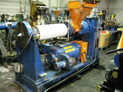 NRM 4.5 Cold Feed Rubber Extruder