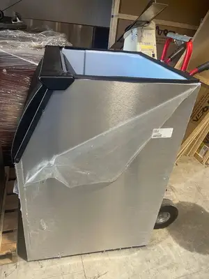 New | in-Stock ice o matic Old Stock Ice-O-Matic B55PSV Ice Machine Storage Bin - 510lb Restaurant Storage Containers Illinois US | Falcon Restaurant Supply #1375622