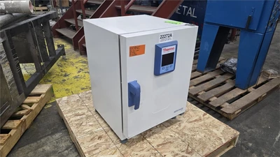 1.44 KW Heratherm Oven Thermo Scientific Size 4, FPM 7316, New In 2015
