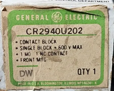 GE CR2940U202 CONTACT BLOCK. Loc4D21