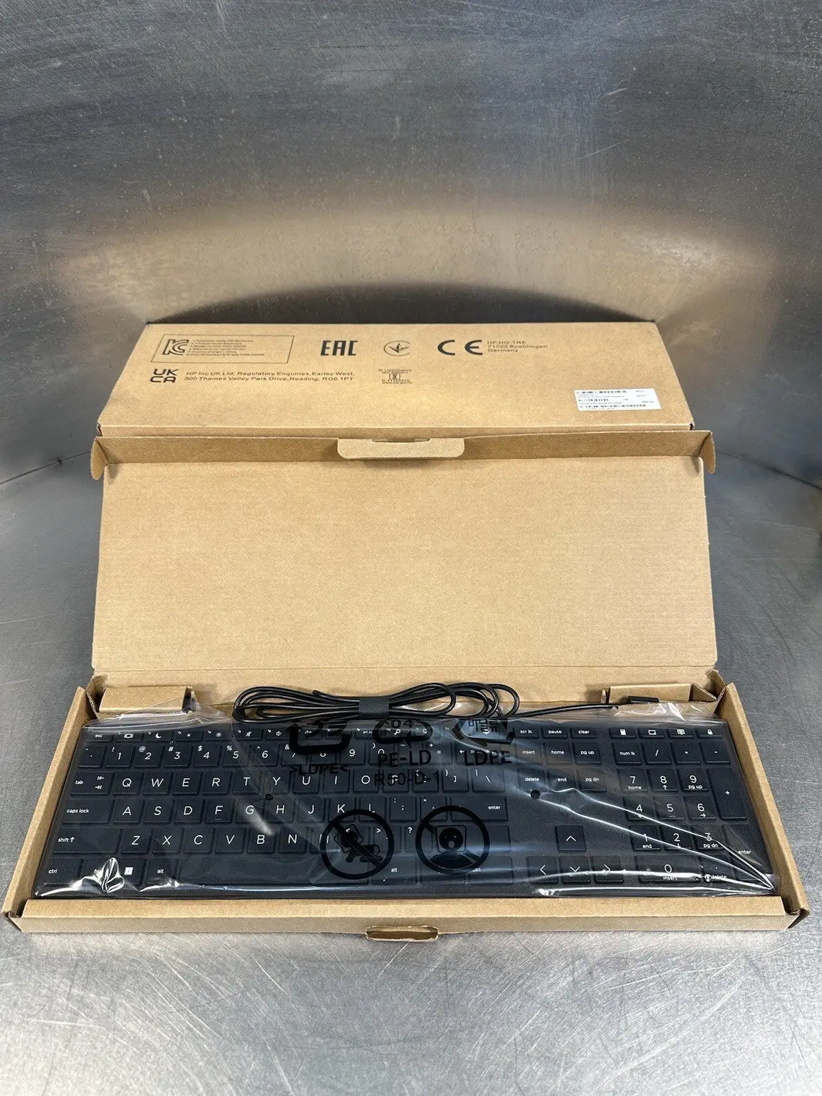 New HP Wired Desktop 320K Keyboard Wired Keyboard L96909-001 (BIN-1.3.4)