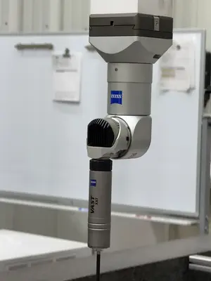 2013 ZEISS MASS ACCURA 16/42/14 Coordinate Measuring Machines | Machnet (4)