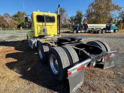 Used 2013 PETERBILT 384 Tractors & Trailers Pennsylvania US | Proxy Equipment #1379219