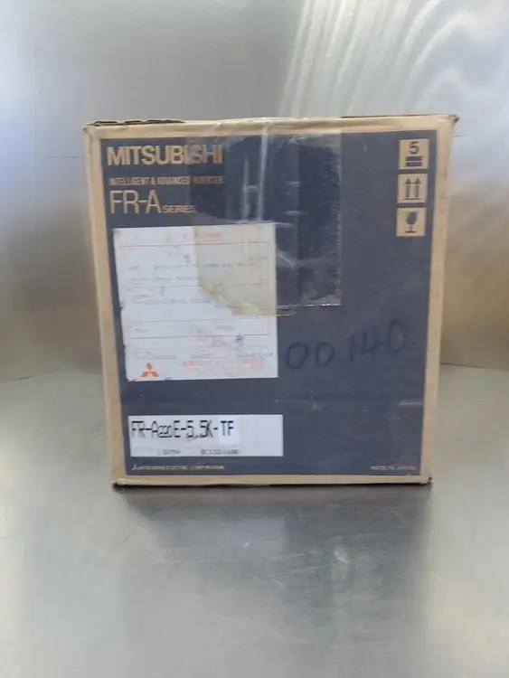 Used Mitsubishi Electric FR-A220E-5.5K-TF Variable Speed Drives | Palmetto Automation #1154973