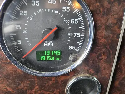 USED 2020 KENWORTH T270