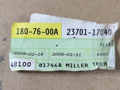 NEW TOYOTA 23701-17040