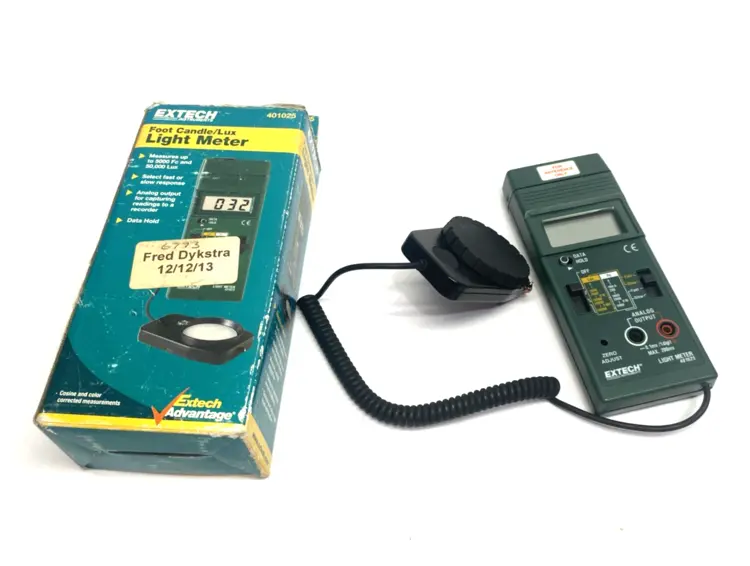 New | in-Stock Extech Foot Candle/Lux Light Meter, up to 5,000FC & 50,000 Lux Meters - Misc Michigan US | Maverick Industrial Sales #1390789