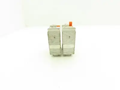Moore Electronics IPT/4-20MA/3-15PSIG/20PSI-FA8 Pressure Transmitter Lot of 2